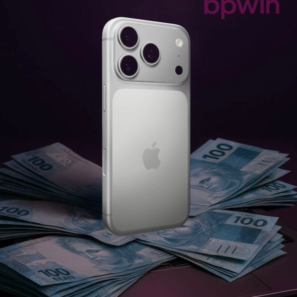 iPhone 17 pro Max ou 10 mil no pix 